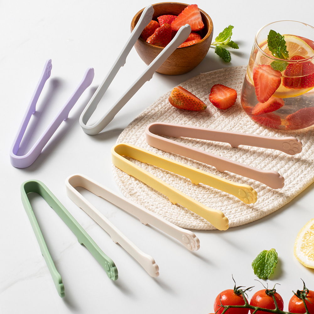 Kitchen Gadgets Worth Buying - Pinzas de silicona para comida con