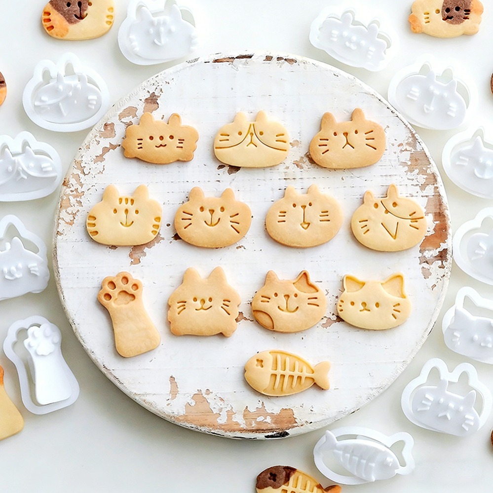 Kitchen Gadgets Worth Buying - Cortadores de galletas con diseño de