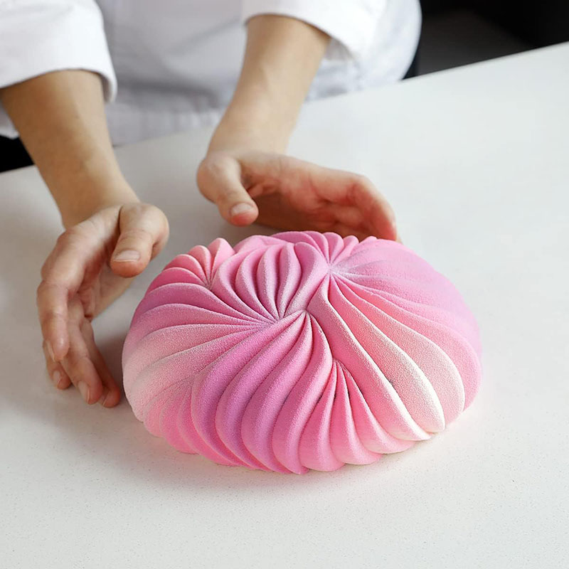 Molde redondo para pastel de M - Kitchen Gadgets Worth Buying reseña y precio